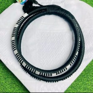 চাক্কি সিলভার কালো